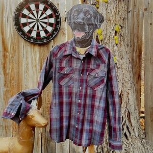 Levi’s Signature Plaid Pearl Snap Shirt.